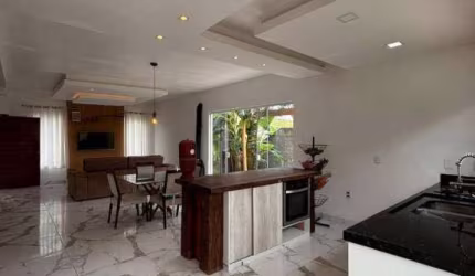 Casa com 4 dormitórios à venda, 362 m² por R$ 1.250.000,00 - Condomínio Parque Vale dos Lagos - Jacareí/SP