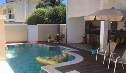 Casa com 3 dormitórios à venda, 250 m² por R$ 1.500.000,00 - Condomínio Arujá Ville - Arujá/SP