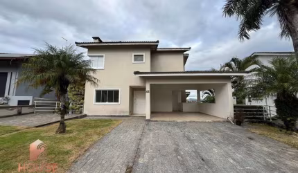 Casa com 3 dormitórios, 330 m² - venda por R$ 2.470.000,00 ou aluguel por R$ 8.500,00/mês - Condomínio Arujá Country Club - Arujá/SP