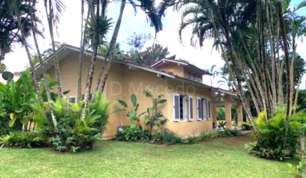 Casa em condomínio fechado com 4 quartos à venda na RUA CATLEYA (JARDIM COSTA AZUL), 16, Praia Dura, Ubatuba por R$ 1.300.000