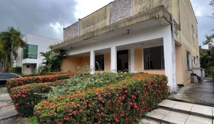 Vendo Casa No Res.Castanheira Com 6 Suítes