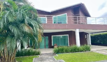 Alugo Casa Com 2 Pavimentos Com 4 Suítes