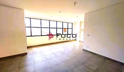 Ponto comercial para Locação no centro de Jacareí - 180m²