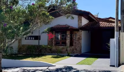 Casa á Venda com 3 Dormitórios/1 Suíte - 210m² - Cond. Altos da Serra I - Urbanova