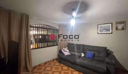 Casa á Venda com 3 dormitórios, 150m² - R$520.000 - Jd. Morumbi