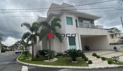 Lindo sobrado - Condomínio Crystal Park 1