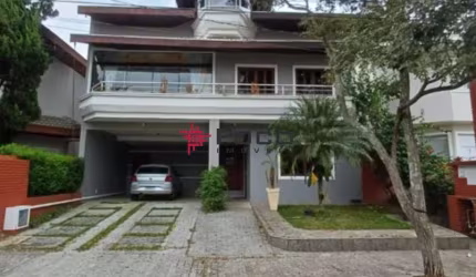 Casa /Condomínio Altos da Serra II / 360m²AT / São José dos Campos
