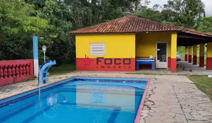 MP Chácara / MOBILIADA e ESCRITURADA / 04 quartos com 02 suítes / Piscina / Área Gourmet / 4.300m² de terreno / 130m²  de construção / Guararema