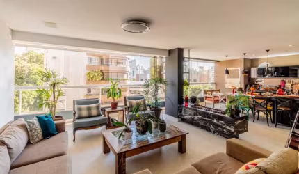 Apartamento com 368m2 privativos, 5 suites, 4 vagas de garagem, no Atiradores Joinville