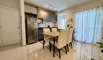 Lindo apartamento no Costa e Silva, suite + 1 quarto, 2 vagas de garagem, 65m2 privativos