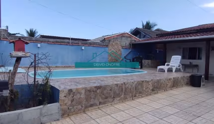 Casa para locação definitiva com piscina e mobiliada