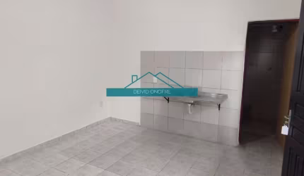 Kitnet para locação definitiva Caraguatatuba bairro
