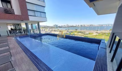 Apartamento à venda, no Bairro Centro, São José-SC, com 2 quartos, sendo 2 suítes, com 2 vagas