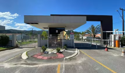Casa à venda, no Bairro Bela Vista, Palhoça-SC, com 3 quartos, com 2 vagas