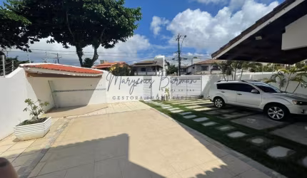 Casa para Venda em Lauro de Freitas, Vilas Do Atlântico, 4 dormitórios, 3 suítes, 4 banheiros, 3 vagas