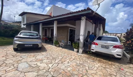 Casa para Venda em Lauro de Freitas, Vilas Do Atlântico, 4 dormitórios, 2 suítes, 3 banheiros, 3 vagas
