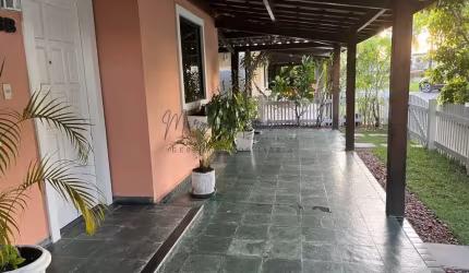 Casa em Condomínio para Venda em Lauro de Freitas, Buraquinho, 3 dormitórios, 1 suíte, 2 banheiros, 2 vagas