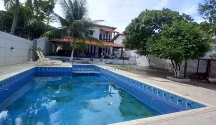 Casa para Venda em Lauro de Freitas, Vilas Do Atlântico, 5 dormitórios, 3 suítes, 5 banheiros, 3 vagas