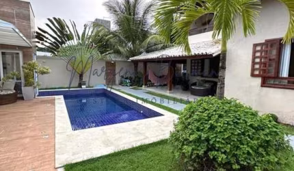 Casa para Venda em Lauro de Freitas, Vilas Do Atlântico, 4 dormitórios, 4 suítes, 6 banheiros, 2 vagas