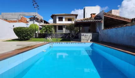 Casa para Venda em Lauro de Freitas, Vilas Do Atlântico, 5 dormitórios, 3 suítes, 5 banheiros, 4 vagas
