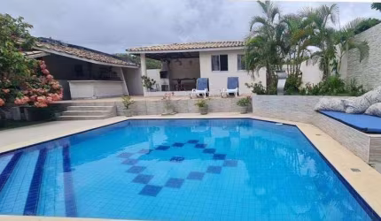 Casa para Venda em Lauro de Freitas, Vilas Do Atlântico, 4 dormitórios, 1 suíte, 4 banheiros, 3 vagas