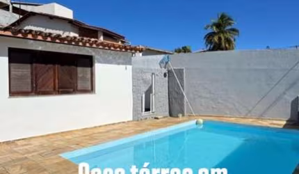 Casa para Venda em Lauro de Freitas, Vilas Do Atlântico, 5 dormitórios, 3 suítes, 5 banheiros, 2 vagas