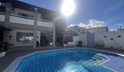 Casa para Venda em Lauro de Freitas, Vilas Do Atlântico, 4 dormitórios, 4 suítes, 6 banheiros, 2 vagas