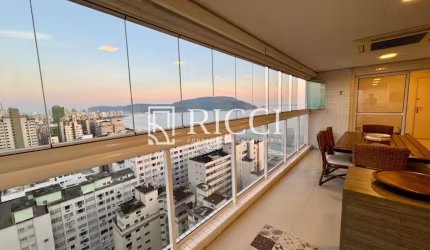 Apartamento à venda em Santos-SP, bairro Embaré, com 3 quartos, 2 suítes, 2 salas, 4 banheiros, 3 vagas de garagem - 134m².