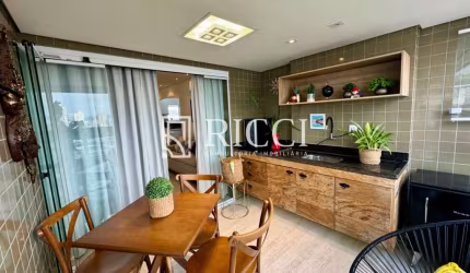 Apartamento à venda em Santos-SP, bairro Campo Grande: 2 quartos, 1 suíte, 2 salas, 2 banheiros, 2 vagas de garagem, 110m².