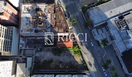 Terreno Comercial à Venda em Santos-SP, Bairro José Menino - 1.364,89 m² de Oportunidade Imperdível!