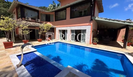 casa resort com 4 suítes, piscina e área gourmet incrível em condominio fechado