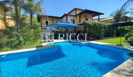 COMPRAR CASA PRAIA DA BALEIA