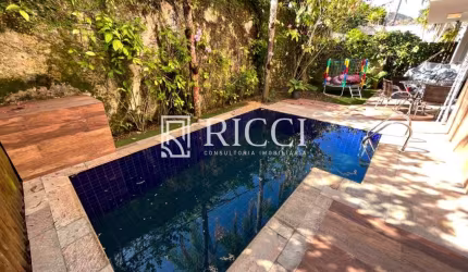 CASA EM CONDOMÍNIO FECHADO, 4 SUÍTES COM PISCINA EM JUQUEHY !!!