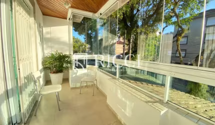 COMPRAR CASA COM PISCINA EM SANTOS
