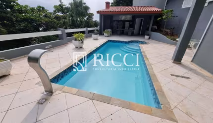 CASA 4 SUÍTES COM PISCINA EM CONDOMÍNIO FECHADO NO GUARUJÁ !!!