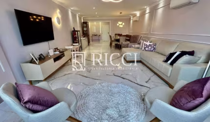 Apartamento reformado 1 quadra da praia Gonzaga