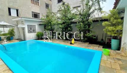 COMPRAR SOBRADO MARAVILHOSO 3 DORMITÓRIOS 1 SUÍTE COM PISCINA NO GONZAGA !!!