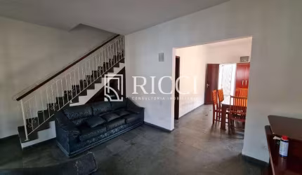 COMPRO SOBRADO NA VILA BELMIRO