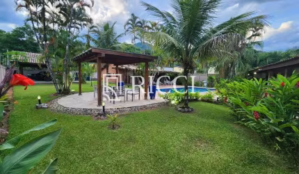 Casa com 5 quartos à venda na Barra do Sahy, São Sebastião , 350 m2 por R$ 4.000.000