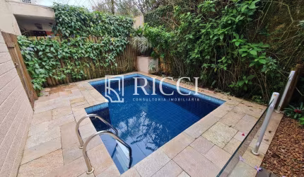 COMPRAR CASA EM CONDOMINÍO FECHADO, 4 SUÍTES COM PISCINA EM JUQUEHY !!!