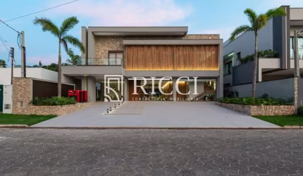 Luxuosa casa à venda em Guarujá-SP, no Jardim Acapulco, com 7 quartos, 7 suítes, 4 salas, 10 banheiros, 8 vagas de garagem e 1.679,29 m² de área.