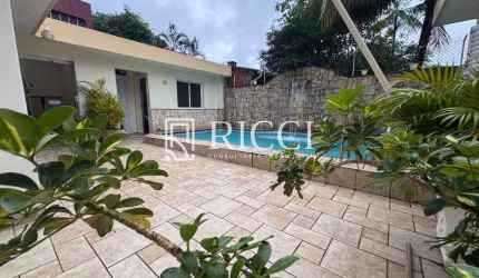 Casa térrea em Santos