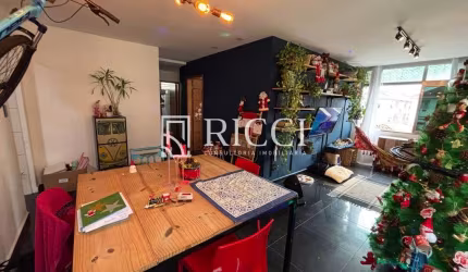 Apartamento à venda 2 quartos no Embaré Santos!