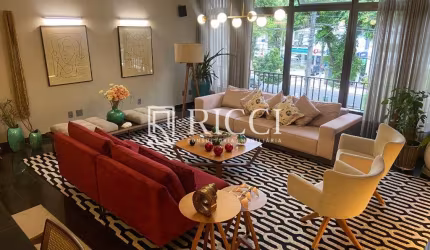 Apartamento de Luxo à Venda no Boqueirão em Santos - SP