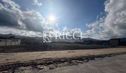 Terreno Comercial de 27.000m² Oportunidade Única de Investimento!