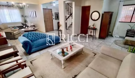 Casa à Venda em Santos, 4 quartos, Campo Grande ? RICCI