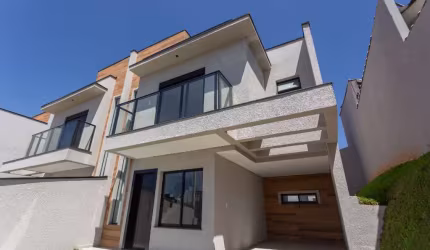Sobrado com 3 dormitórios à venda, 104 m² por R$ 690.000 - Atuba - Curitiba/PR