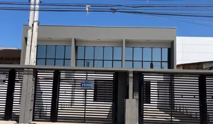 Sobrado Geminado à venda no Boa Vista