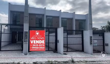 Sobrado Geminado à venda no Nova Brasília