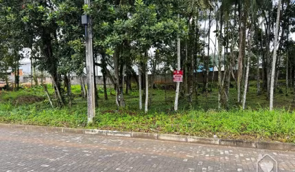 Terreno à venda no Vila Nova